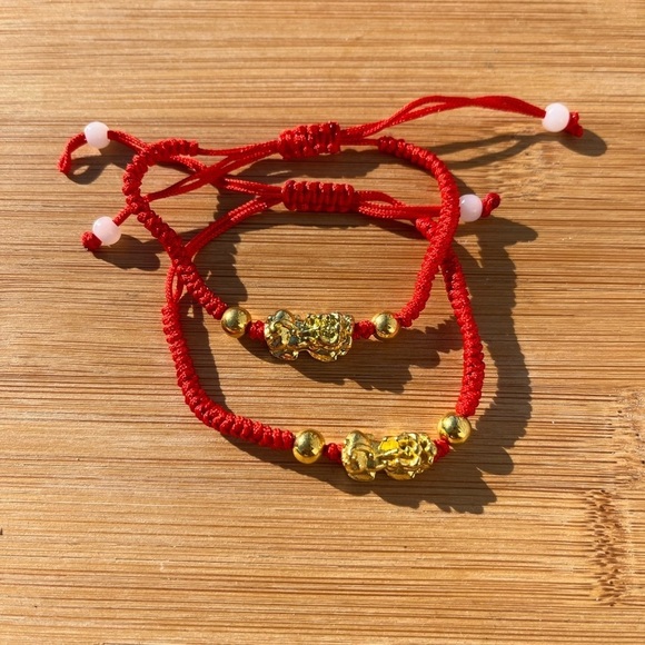 Pixiu Wealth String Bracelet Bundle of 2 - Picture 6 of 12